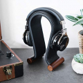Navaris Omega Headphone Stand - Synthetic Leather Headset Hanger with Wood Base - Holder for Wired, Wireless